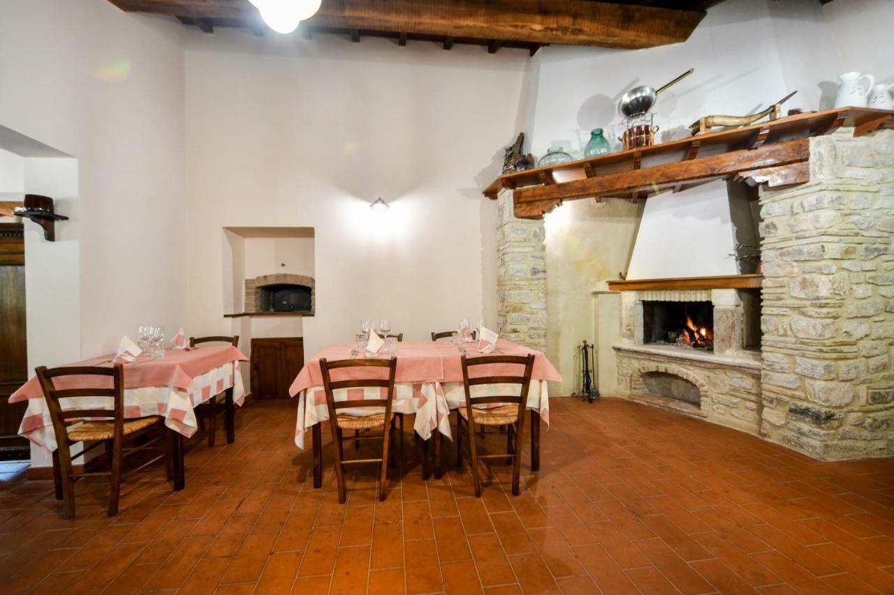 Agriturismo La Valle Dei Bronzetti Cascia Bagian luar foto